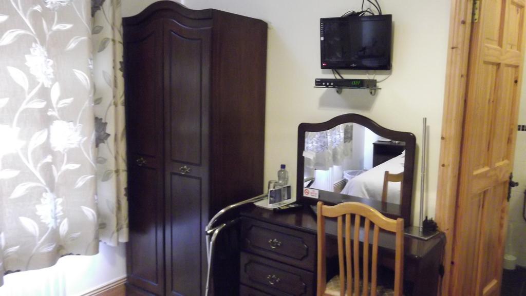 Ashley Lodge Bed&Breakfast Rosslare Harbour Exterior foto