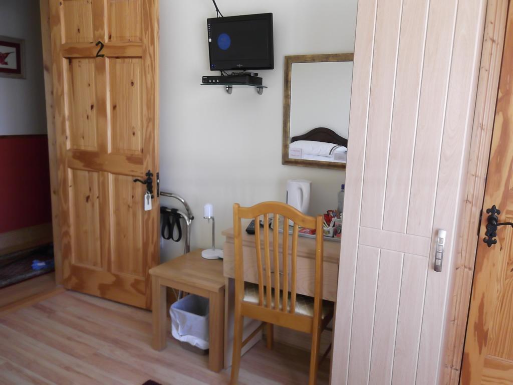 Ashley Lodge Bed&Breakfast Rosslare Harbour Exterior foto